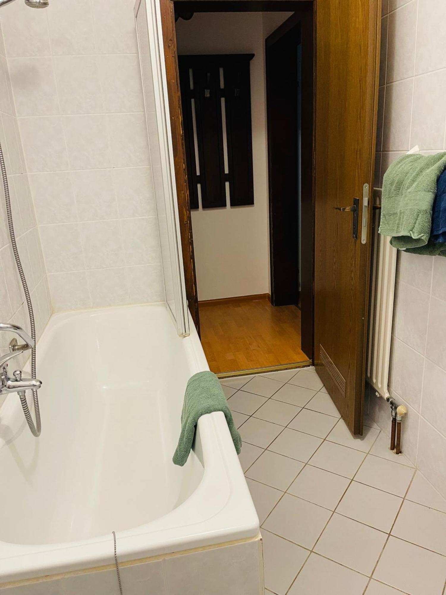 Hotel Ochsen Ortenberg  Bagian luar foto