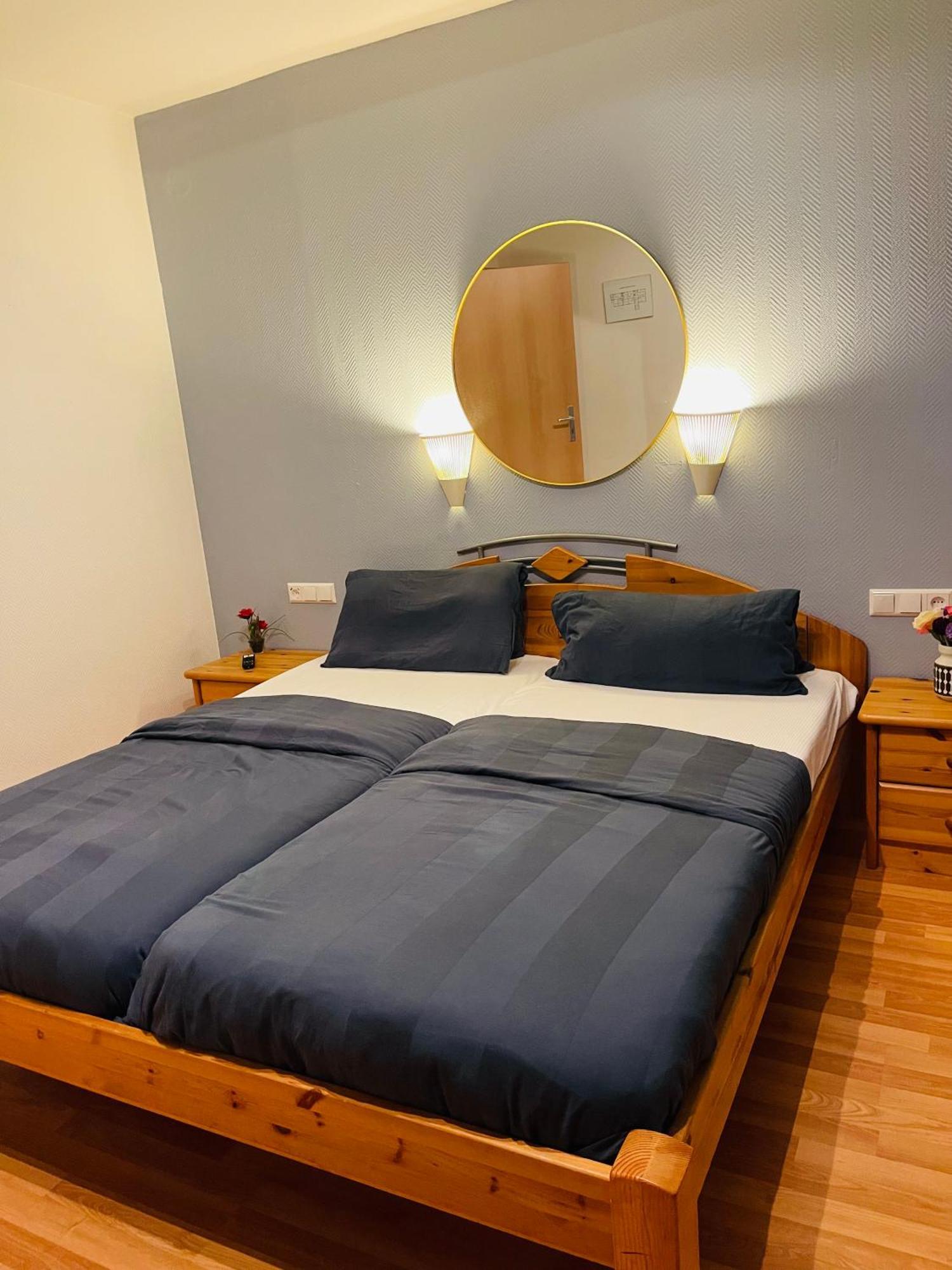 Hotel Ochsen Ortenberg  Bagian luar foto